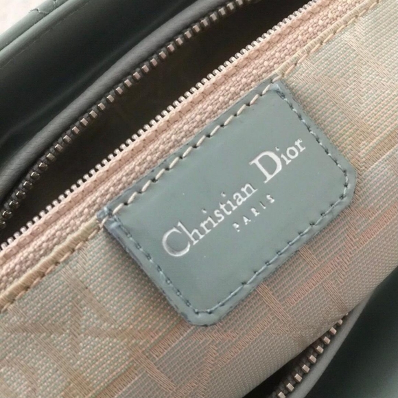 Bag - Picture 2 of 5